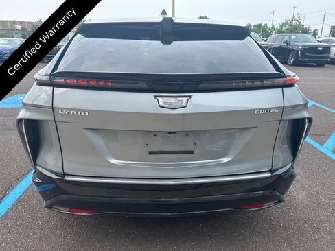 Used 2024 Cadillac Lyriq Luxury AWD/4WD image 5