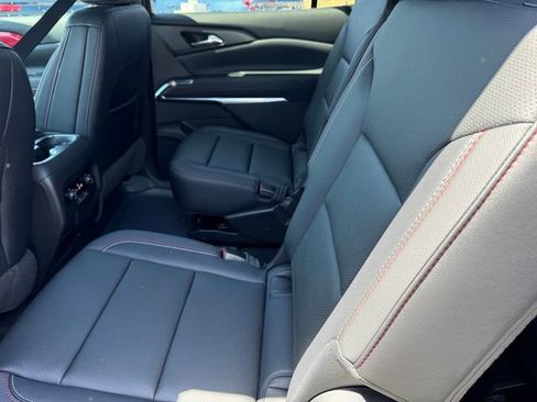 New 2026 Chevrolet Traverse Z71 w/ Driver Confidence Package image 10