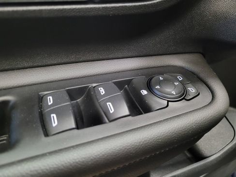 Used 2023 GMC Terrain SLE AWD/4WD image 27