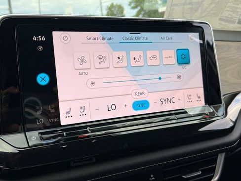 New 2026 Volkswagen Atlas SE AWD/4WD image 25
