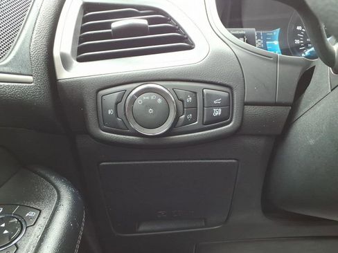 Certified 2024 Ford Edge SEL w/ Convenience Package image 13