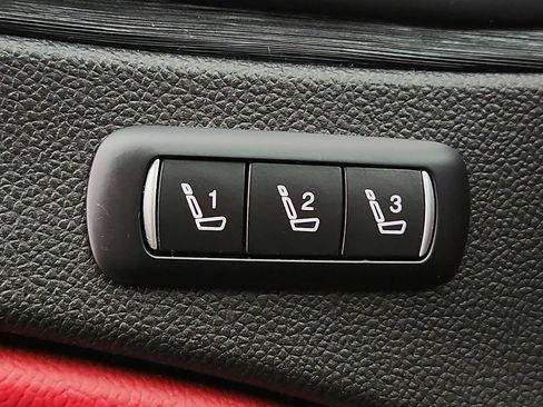 Used 2019 Alfa Romeo Stelvio AWD w/ Cold Weather Package image 18