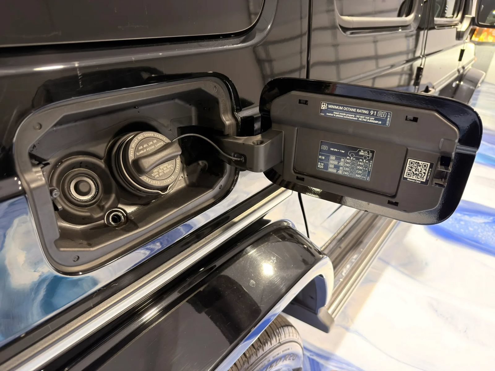 Used 2019 Mercedes-Benz G 550 w/ AMG Line image 11