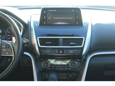 Used 2018 Mitsubishi Eclipse Cross SEL image 16