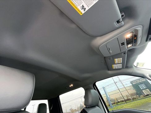 Used 2023 Ford F150 Lariat image 15