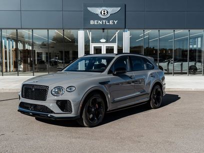 Used 2025 Bentley Bentayga