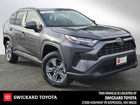 Certified 2025 Toyota RAV4 XLE image 1