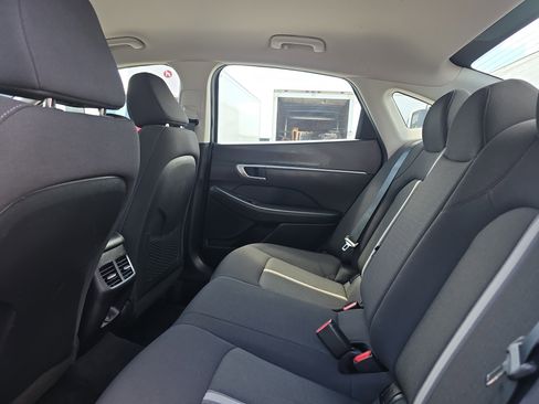Used 2023 Hyundai Sonata SEL FWD image 15