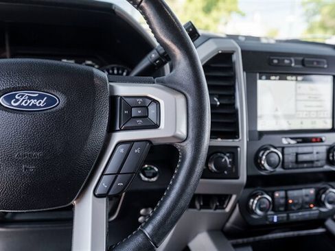 Used 2019 Ford F250 Lariat w/ Lariat Ultimate Package AWD/4WD image 33