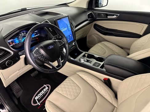 Used 2023 Ford Edge Titanium w/ Cargo Accessory Package AWD/4WD image 15
