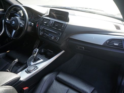 Used 2015 BMW M235i Coupe image 18