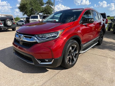 Used 2019 Honda CR-V Touring image 3