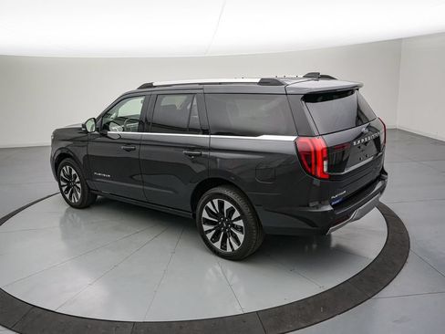 Certified 2025 Ford Expedition Platinum w/ Driver's Package AWD/4WD image 6
