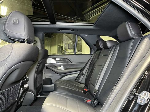 New 2025 Mercedes-Benz GLE 580 4MATIC image 17