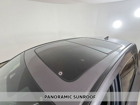 Used 2021 Acura RDX w/ Technology Package image 4