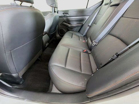Used 2023 Nissan Altima 2.5 SR w/ SR Premium Package FWD image 26
