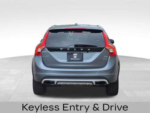 Used 2018 Volvo V60 T5 Cross Country w/ Convenience Package AWD/4WD image 7