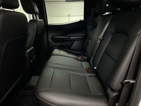 Used 2025 Chevrolet Colorado Trail Boss AWD/4WD image 25