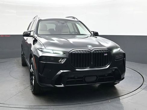 Used 2024 BMW X7 M60i w/ Executive Package image 11