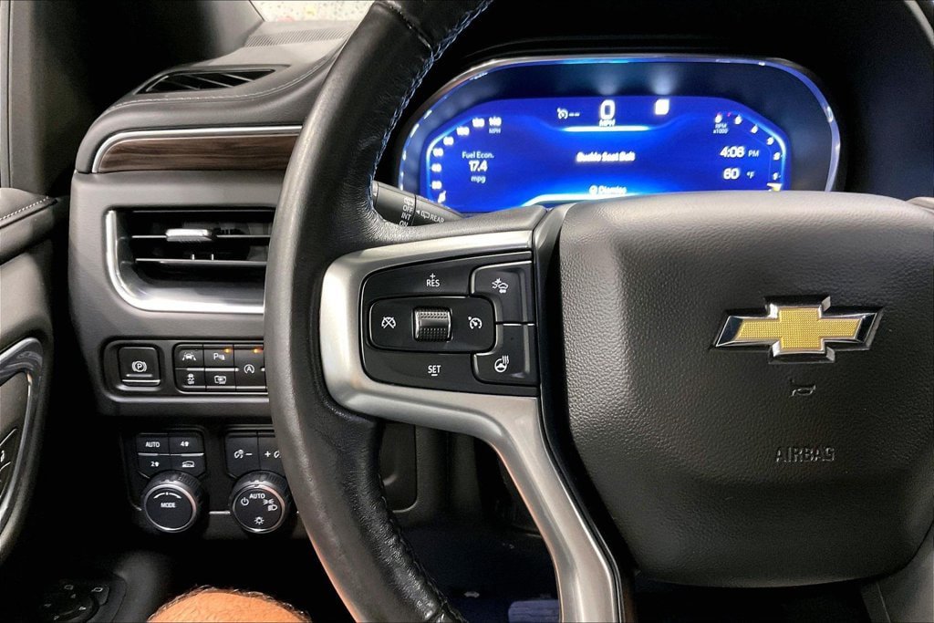 Used 2023 Chevrolet Tahoe LT w/ Luxury Package AWD/4WD image 12