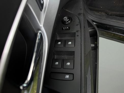 Used 2016 Chevrolet Equinox LT w/ Convenience Package FWD image 14