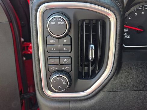 Used 2021 Chevrolet Silverado 1500 RST w/ Convenience Package II AWD/4WD image 27