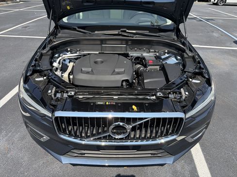 Used 2021 Volvo XC60 T5 Inscription w/ Advanced Package FWD image 36