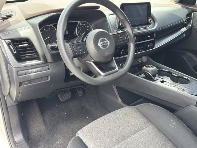 Used 2021 Nissan Rogue SV FWD image 19