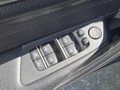 Used 2018 BMW 530i xDrive 530i xDrive image 16