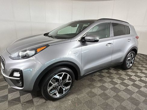 Used 2022 Kia Sportage EX w/ EX Technology Package AWD/4WD image 7