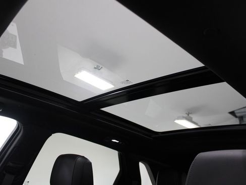 Used 2024 Cadillac XT5 Premium Luxury image 54