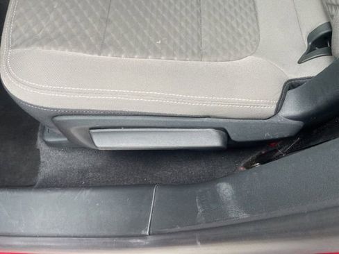 Used 2020 Ford Escape SE FWD image 58