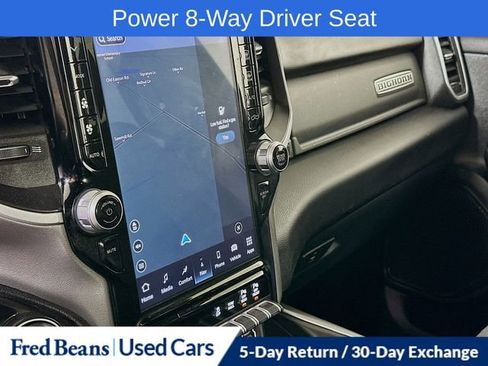 Used 2022 RAM 1500 Big Horn AWD/4WD image 15