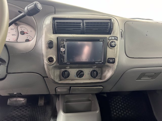 Used 2003 Ford Explorer Sport Trac XLS RWD image 18