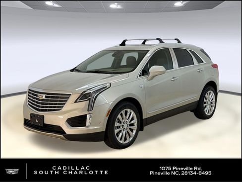 Used 2017 Cadillac XT5 Platinum w/ Driver Assist Package AWD/4WD image 1