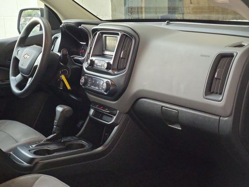 Used 2016 Chevrolet Colorado W/T RWD image 19