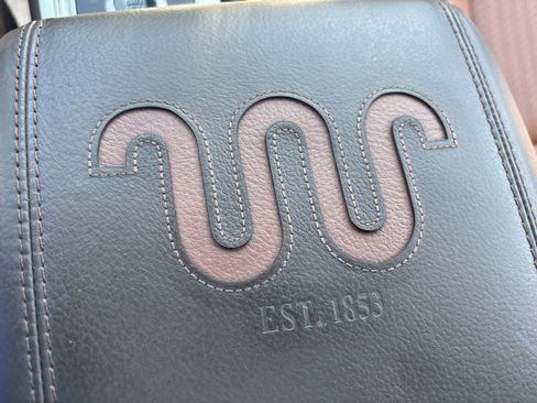 Used 2022 Ford Explorer King Ranch w/ Premium Technology Package image 24