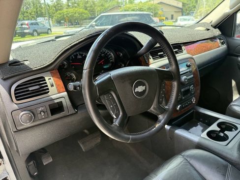 Used 2008 Chevrolet Tahoe LT w/ LT Preferred Equipment Group RWD image 7