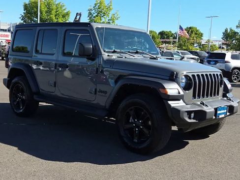 Used 2022 Jeep Wrangler Unlimited Sport AWD/4WD image 2