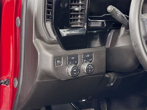 Used 2023 GMC Sierra 1500 Elevation AWD/4WD image 4
