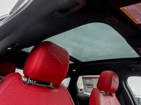 New 2026 Jaguar F-PACE R-Dynamic S image 22