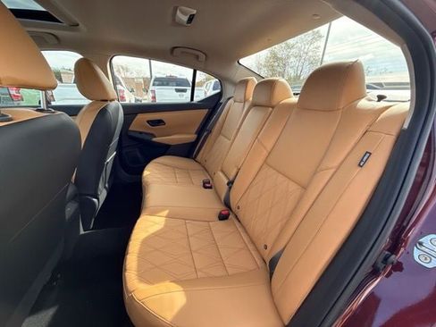 New 2025 Nissan Sentra SV w/ SV Premium Package image 15