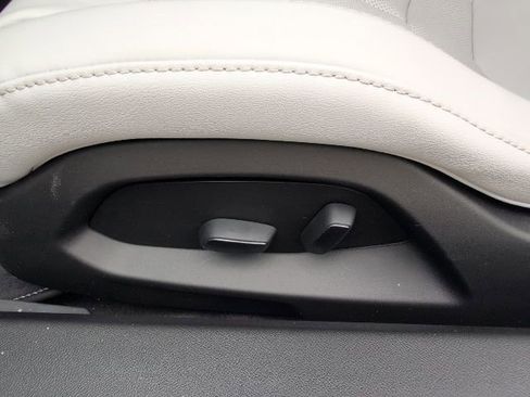 New 2026 Chevrolet Corvette Stingray Coupe w/ Z51 Performance Package image 7