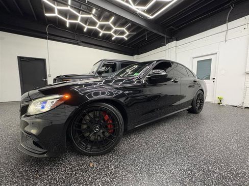 Used 2020 Mercedes-Benz C 63 AMG S w/ Multimedia Package image 6