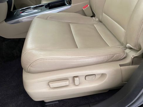 Used 2017 Acura MDX SH-AWD w/ Technology Package image 12