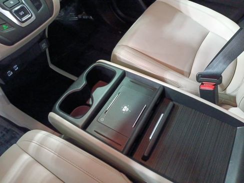 Used 2025 Honda Odyssey EX-L image 15