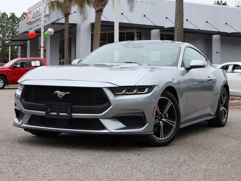 Used 2024 Ford Mustang Premium image 1