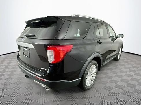 Certified 2023 Ford Explorer Limited w/ Limited Technology Package AWD/4WD image 12
