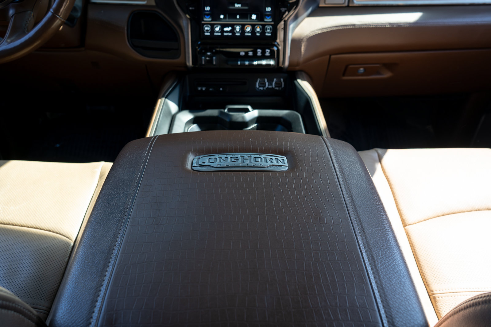 Used 2019 RAM 2500 Limited RWD image 32