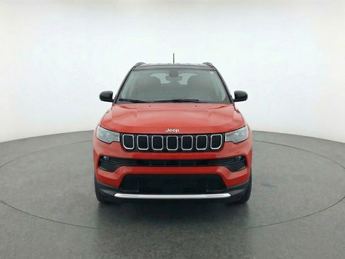 Used 2025 Jeep Compass Limited image 2